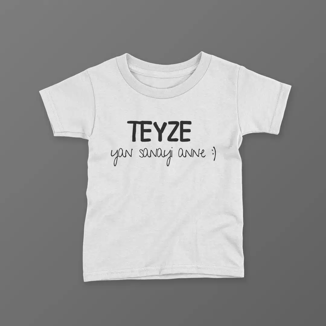 Teyze Yan Sanayi Anne Baskılı Tişört Teyze Yan Sanayi Anne Baskılı Tişört