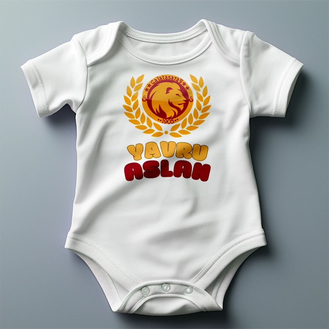 Yavru-Aslan-Baskili-Zibin.webp Yavru Aslan Baskılı Zıbın - Görsel 1